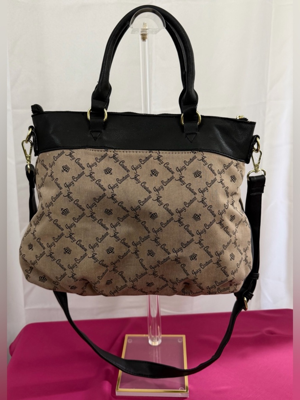 Juicy Couture Black and Tan Monogram Crossbody/Satchel/Tote with Key Charm NWT - Picture 6 of 15